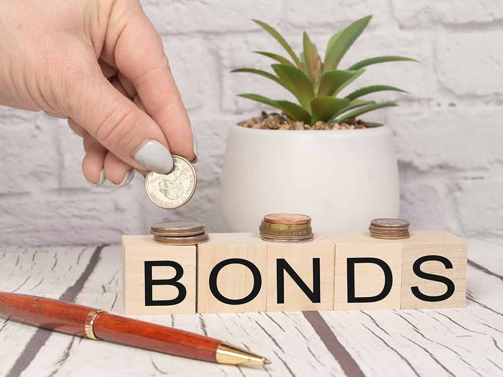 How Government Can Reduce Inflation Using Bonds? 